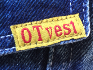 close up of the OTvest pocket label